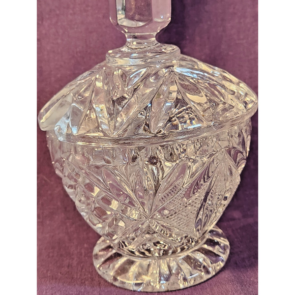 Vintage Heavy Lead Crystal Covered Sugar Bowl 5" Pineapple Design? weights 1 # - Picture 1 of 8